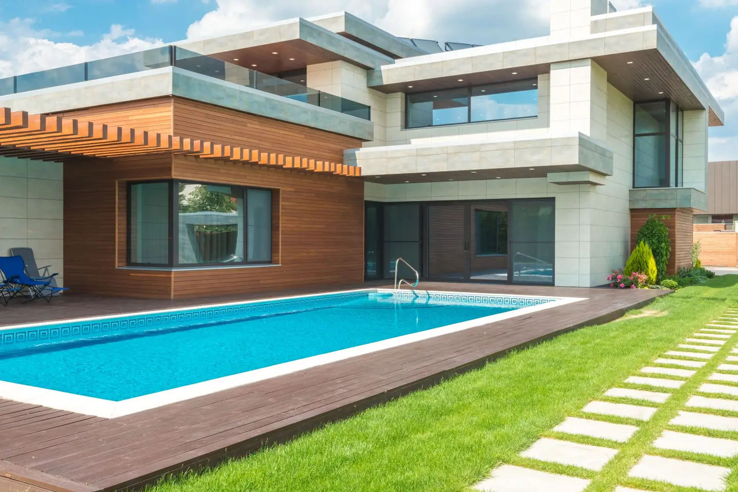 Swimming pool built in Palmdale, NSW